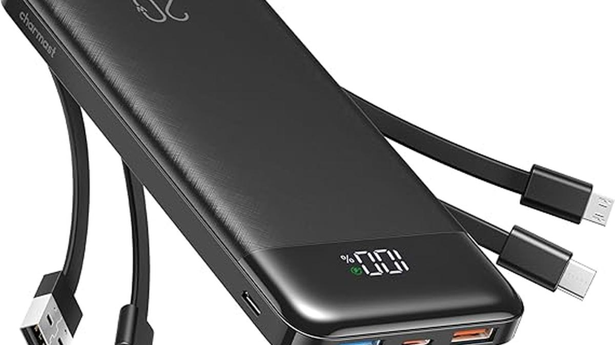 Charmast Power Bank 20000mAh 22.5W Cavi Integrati Ricarica Rapida 5 Uscite Compatibile iPhone Samsung Xiaomi