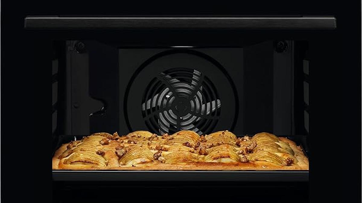 Forno Electrolux EOH2H044K 68L Multifunzione Classe A+ Pulizia AquaClean Funzione Pizza Nero