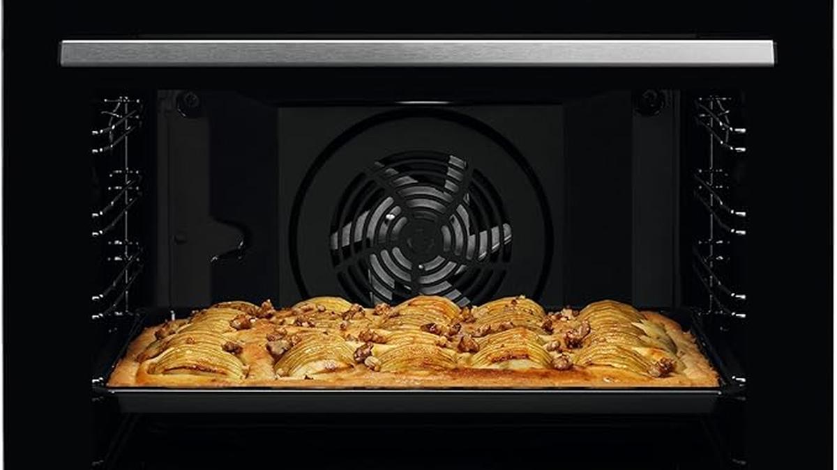 Forno Multifunzione Electrolux Serie 300 72L Classe A+ AquaClean Inox Antimpronta