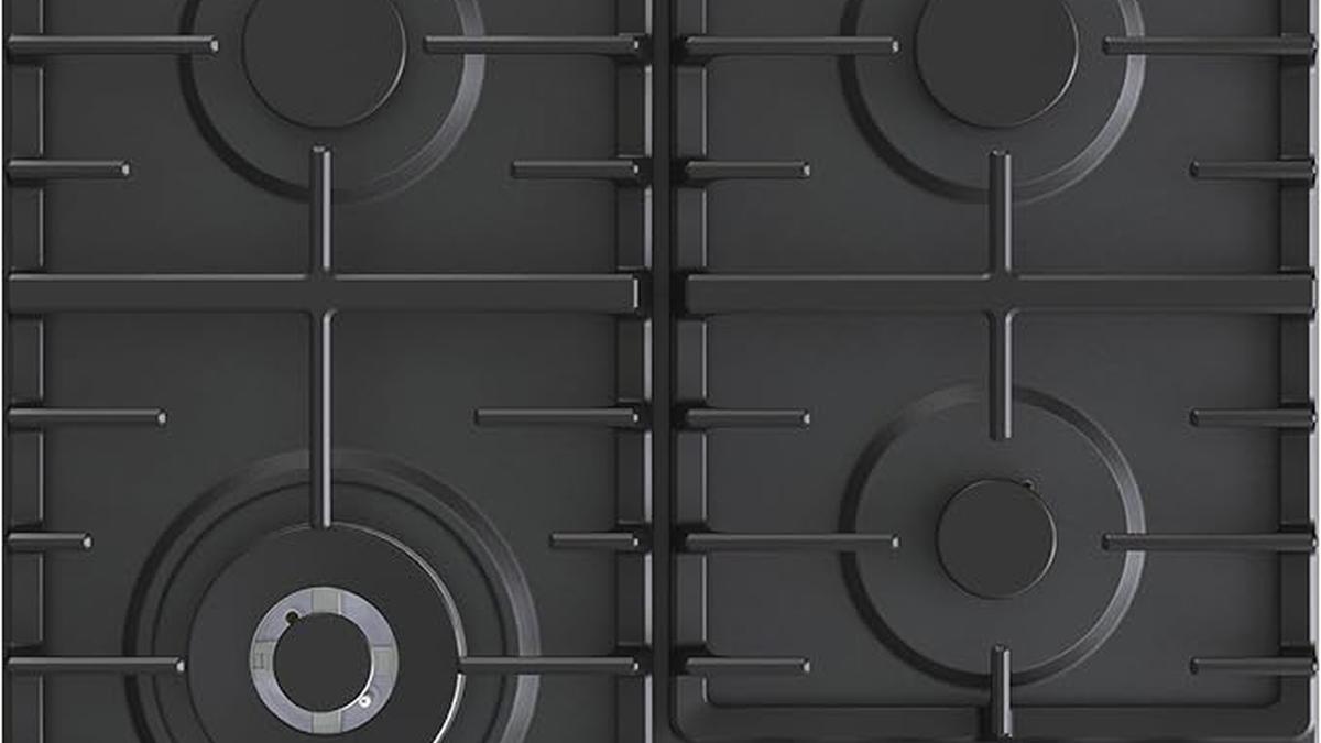 Piano Cottura Gas Hisense GM663BHF 60cm 4 Zone Bruciatore Wok Doppia Corona Griglie Ghisa Accensione Integrata Nero