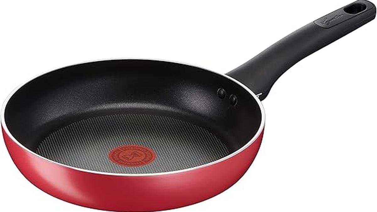 Padella Antiaderente Lagostina 24 cm Alluminio Induzione Gas Forno Titanium Easy Ergonomico