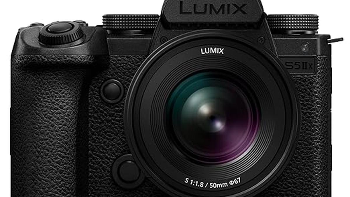 Panasonic LUMIX S5 II Fotocamera Mirrorless 4K 6K Obiettivo 50mm F1.8 Flip Screen Wi-Fi